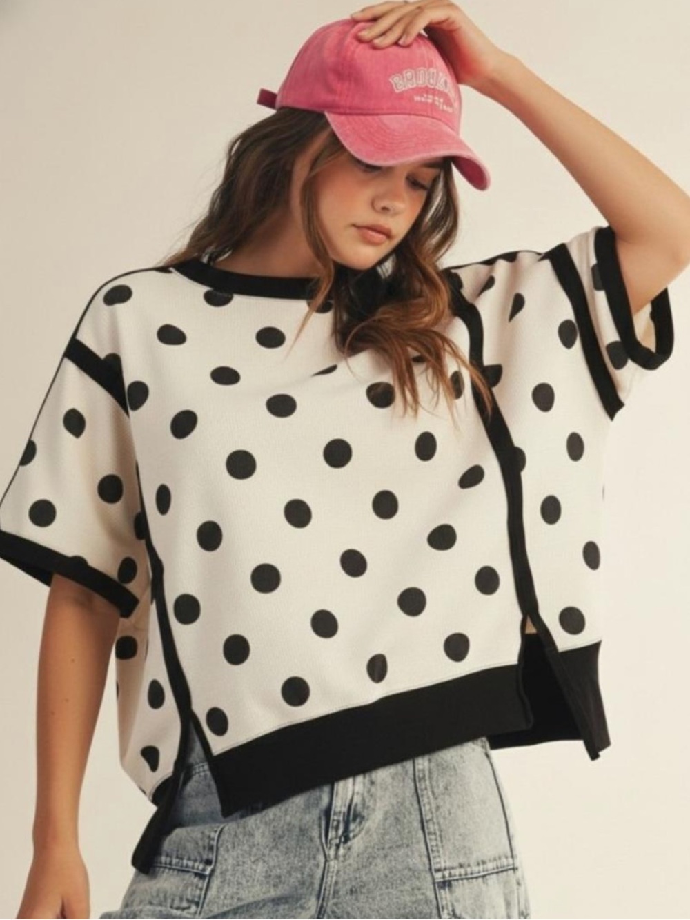 L7-🖤🤍 Boxy Polka Dot Short Sleeve Sweatshirt - Black & White